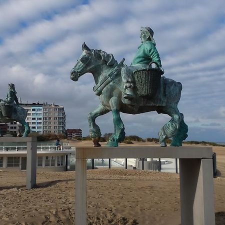 Vakantieverblijf Strandgaper Oostduinkerke Exterior foto